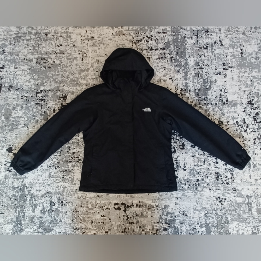 Black North Face size: medium